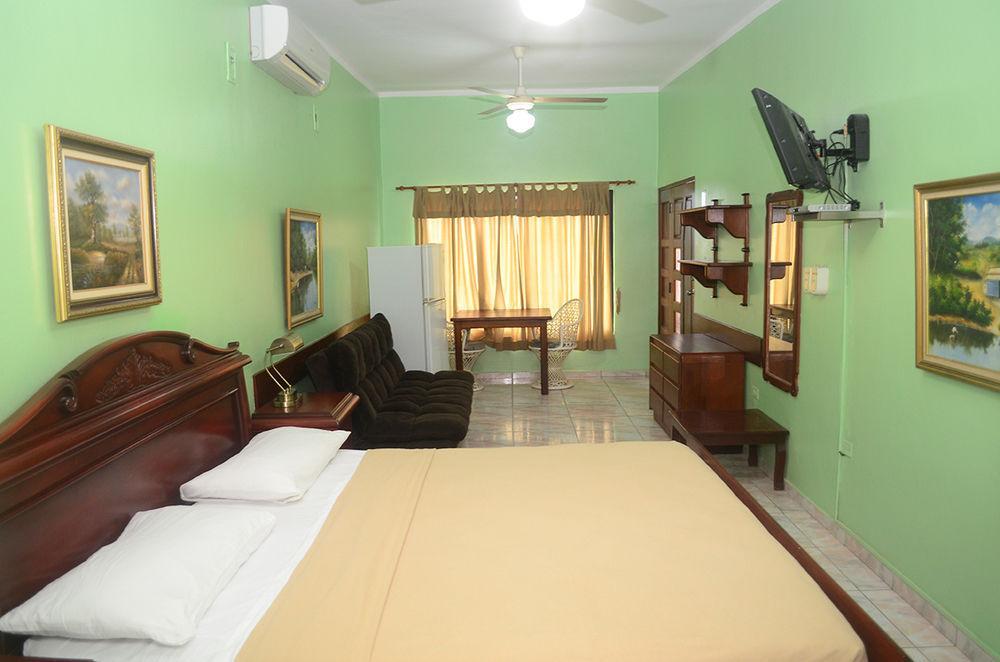 Hotel Garant&Suites Boca Chica Exterior foto