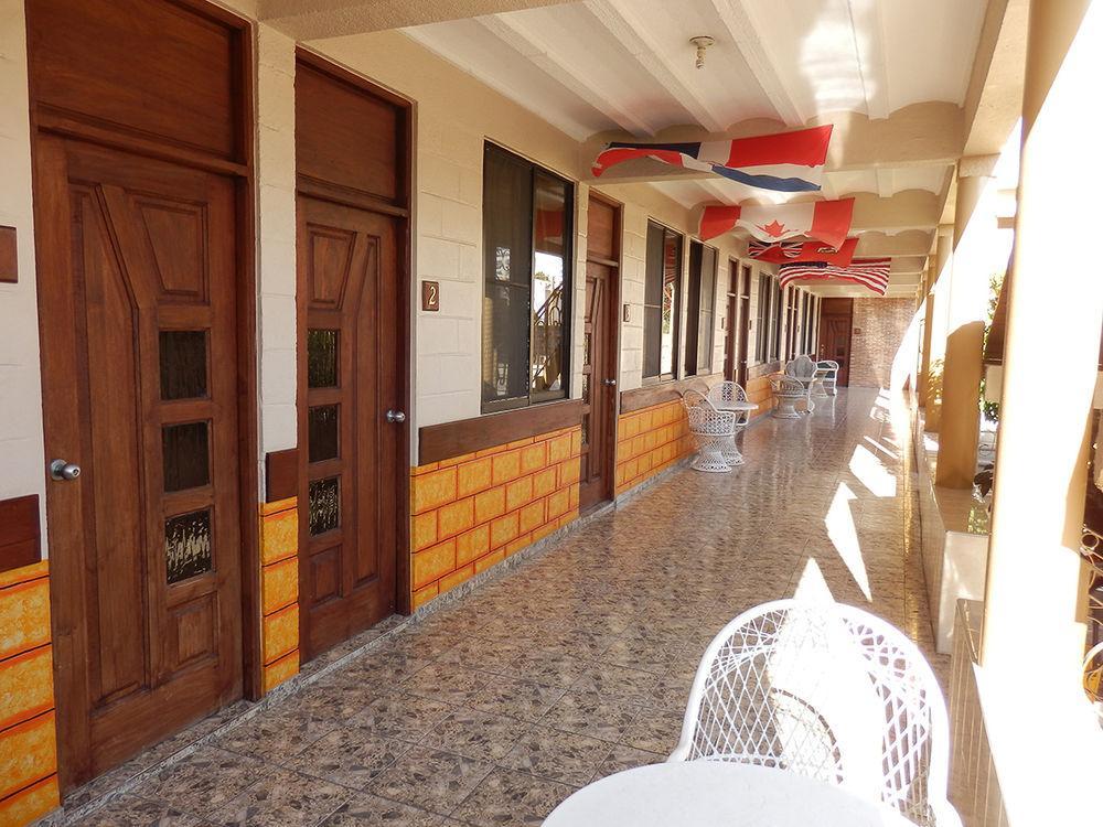 Hotel Garant&Suites Boca Chica Exterior foto
