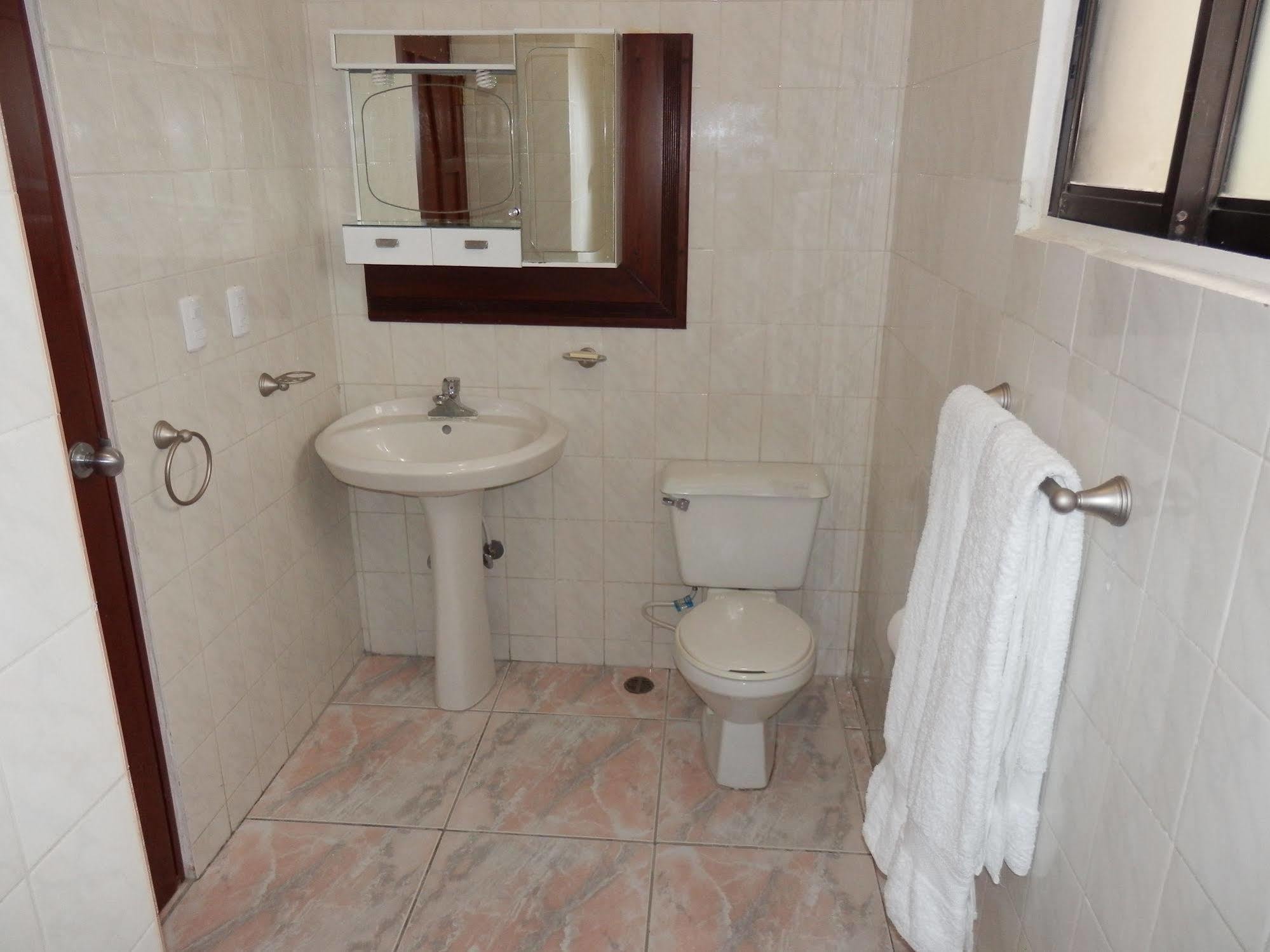 Hotel Garant&Suites Boca Chica Exterior foto