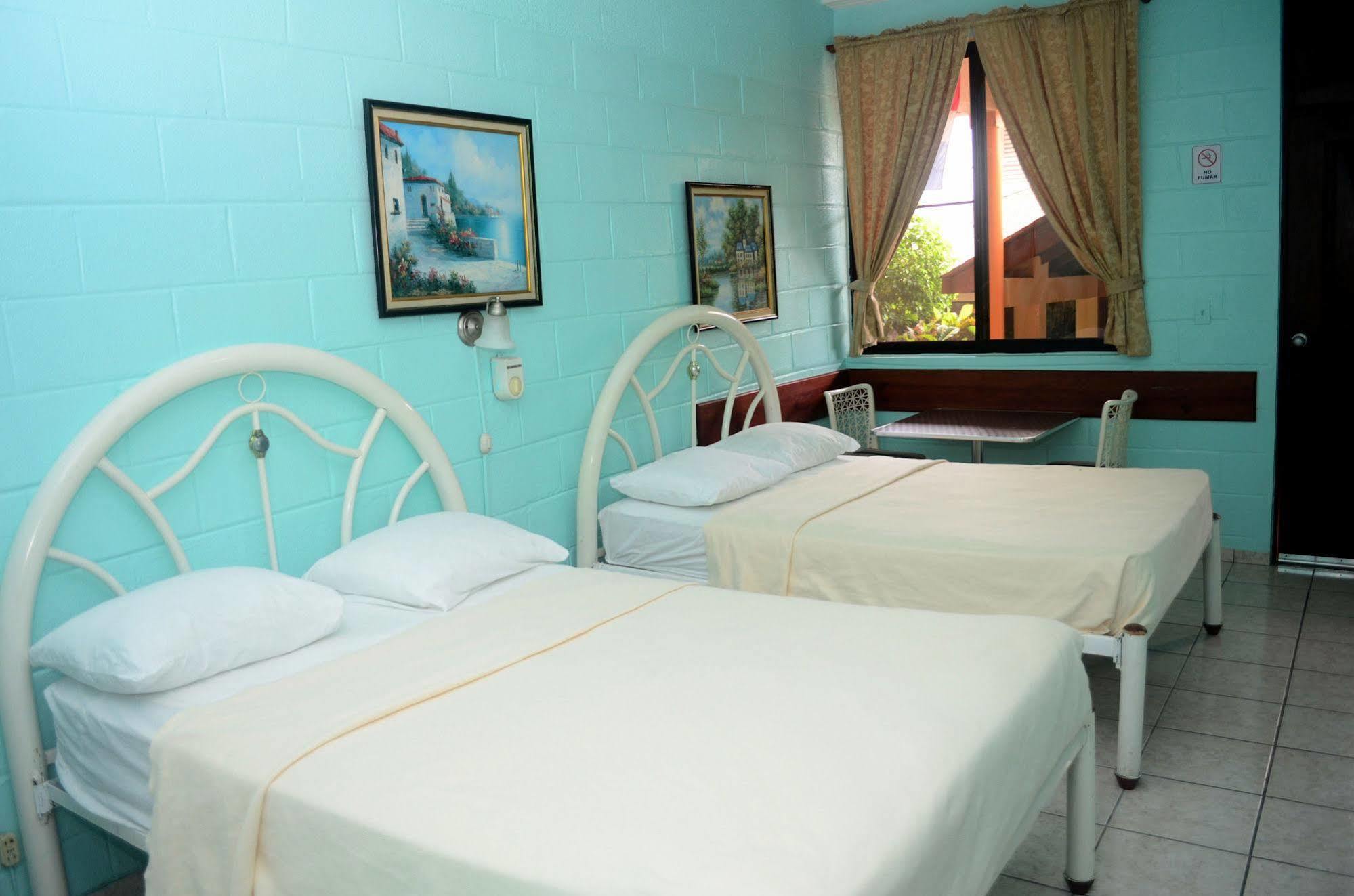 Hotel Garant&Suites Boca Chica Exterior foto